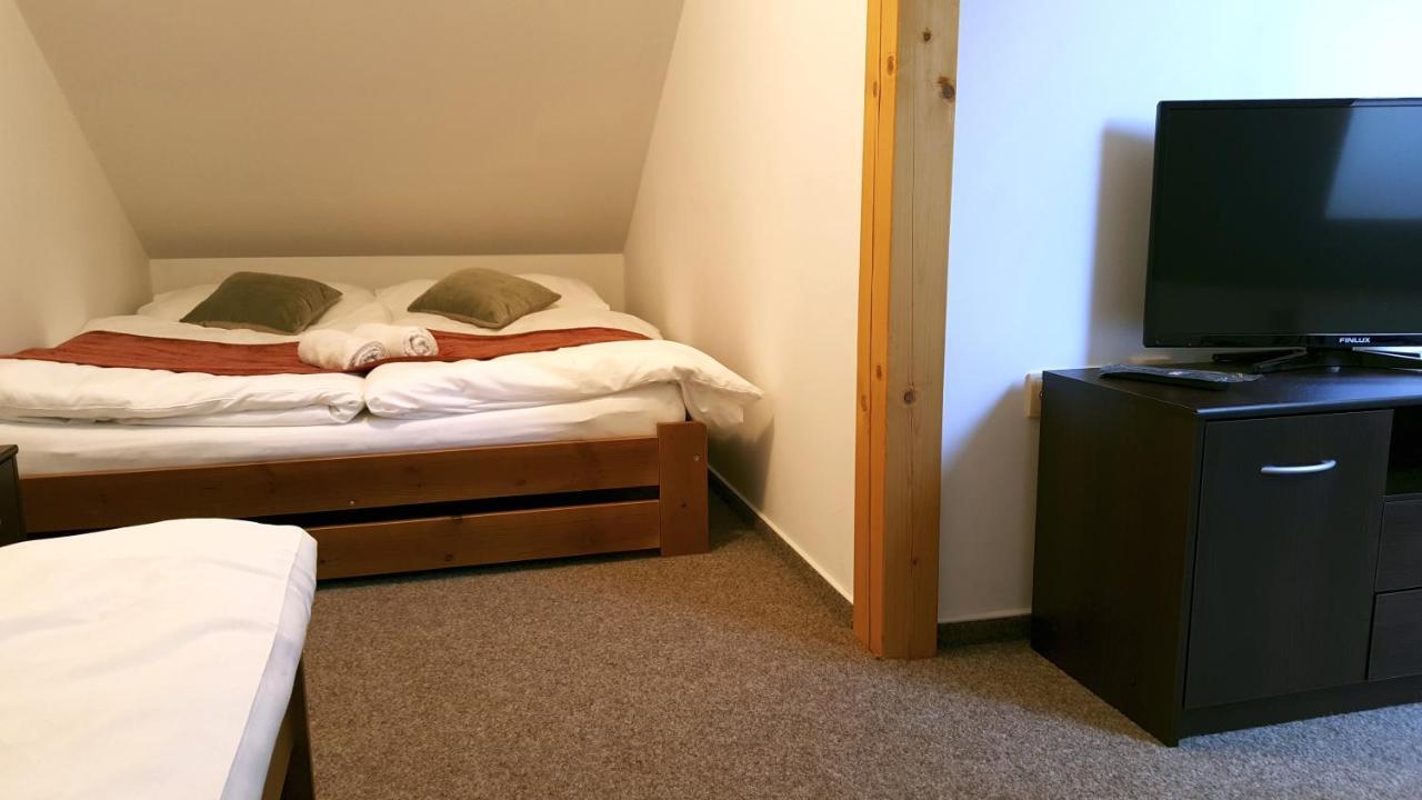 Rodinný pension U Soudku Rudník Esterno foto